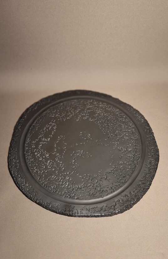 Uzkodu plate-1